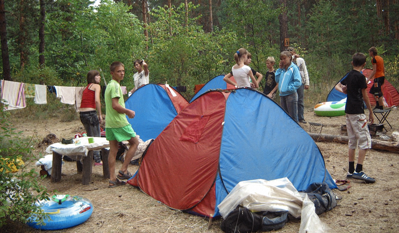 Школьники отдохнут в палаточном лагере